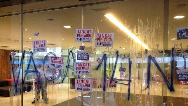 Huelga general 14N: Los piquetes tratan de suspender la actividad bancaria