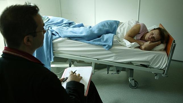 El duro experimento de los 21 días en la cama cabeza abajo