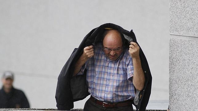 La defensa de Fernández Liñares presenta un recurso para pedir su puesta en libertad