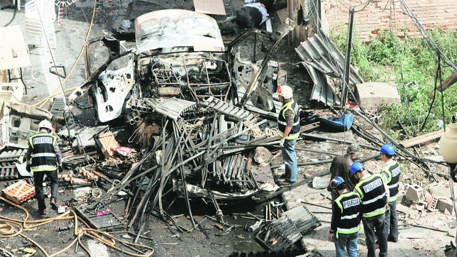 Absuelven al pirotécnico y al presidente de la falla Azcárraga por la explosión que provocó diecisiete heridos