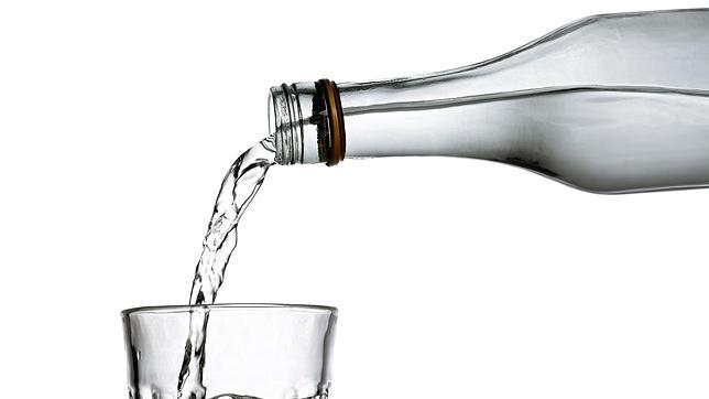 La botella que se llena de agua sola