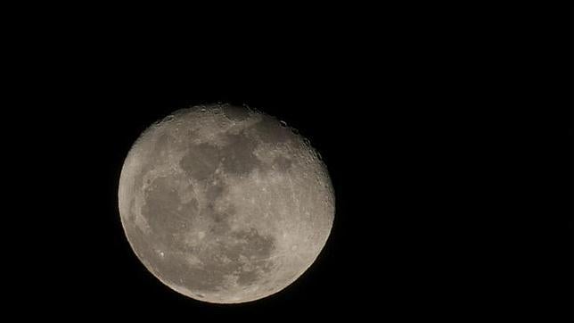 Los planes ocultos EE.UU. para bombardear la Luna