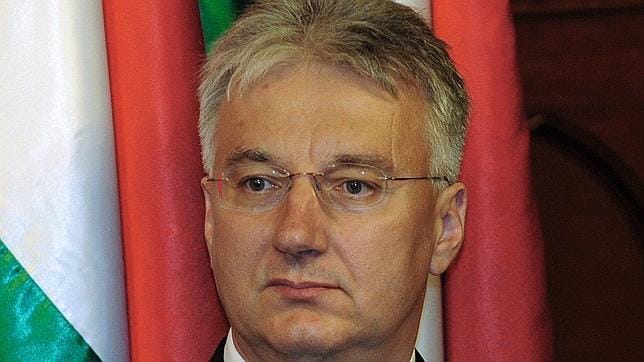 El ex primer ministro de Hungría plagió sus tesis de Sociología