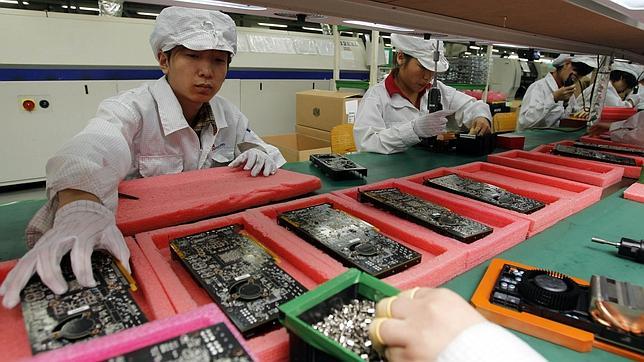 Foxconn acelera el reemplazo de trabajadores por robots antes de su expansión a EE.UU.
