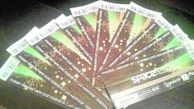 Cientos de jóvenes exigen a Flores el dinero por las entradas de «Space»