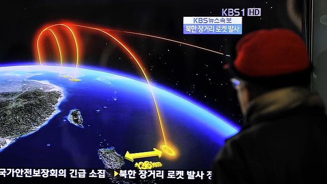Corea del Norte dispara un cohete que podría ser un misil de largo alcance