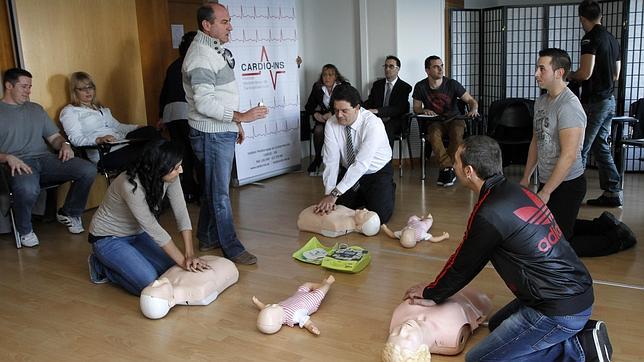 Un desfibrilador en el hotel para salvar vidas