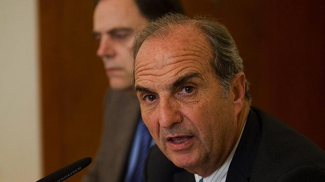 Los empresarios catalanes, «muy preocupados» ante el pacto CiU-ERC