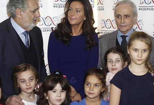 Domingo y Carreras vuelven a cantar juntos por una buena causa