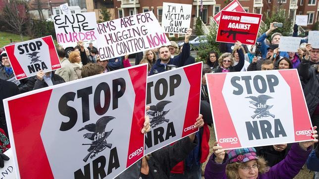 La Asociación del Rifle promete «colaboración significativa» para acabar con las matanzas