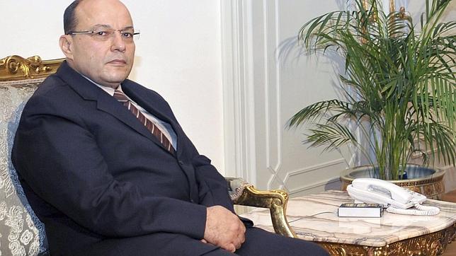 El fiscal egipcio retira su renuncia tres días después de anunciar su dimisión