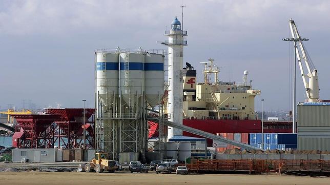 Castellón invita a instalarse a empresas catalanas que «busquen estabilidad»