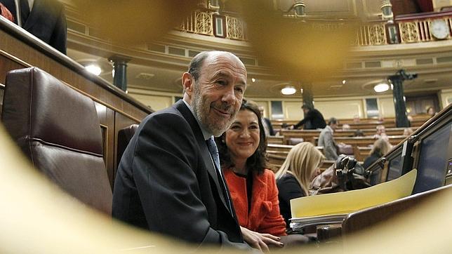 Rubalcaba no se lo dice a nadie