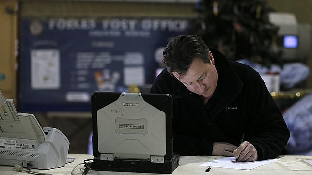 El Gobierno británico pide a las revistas que obvien las «dietas milagro» tras la Navidad