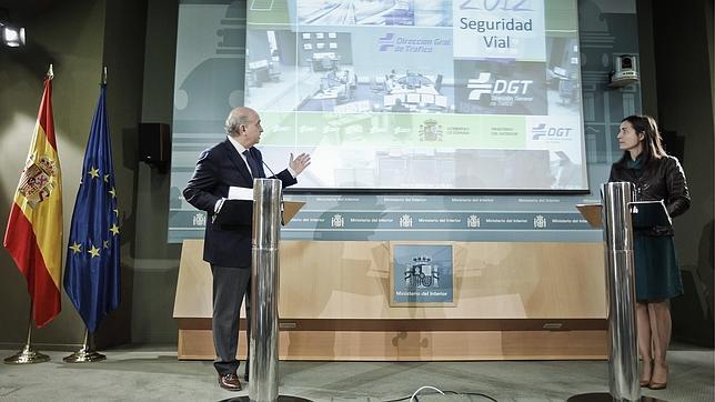 Los fallecidos en las carreteras se reducen un 12% en 2012 y marcan un nuevo récord