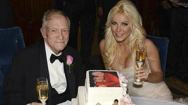 Hugh Hefner se casa con su «conejita»