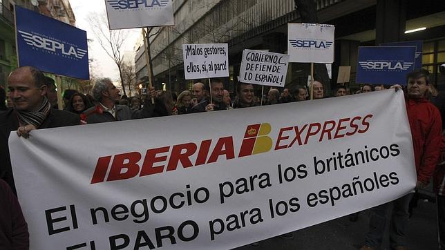 Iberia y los pilotos llegan a un acuerdo para negociar el plan de reestructuración