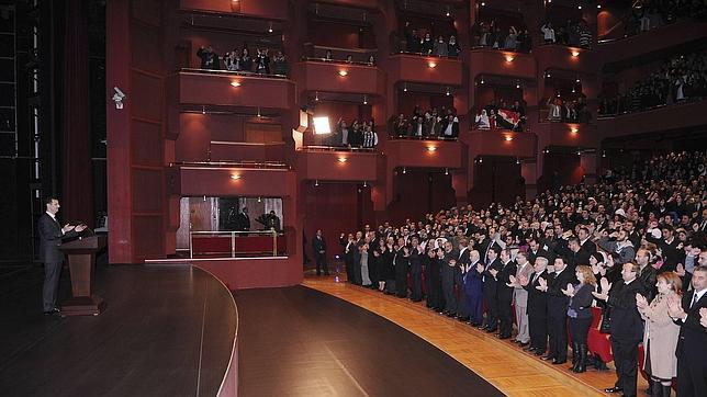 Al Assad llama a «una movilización nacional completa» en su primer discurso público en meses