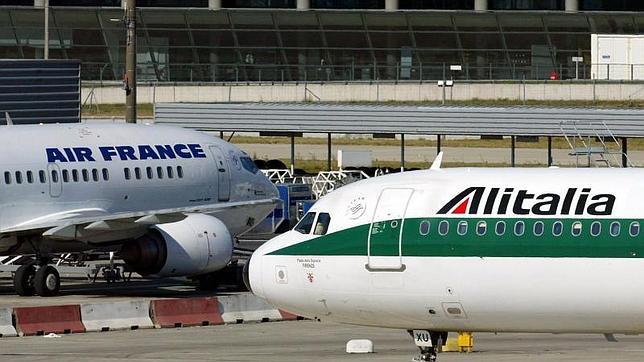 Air France estudia la compra de Alitalia