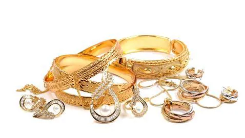 Todo lo que debes saber si quieres vender tus joyas de oro