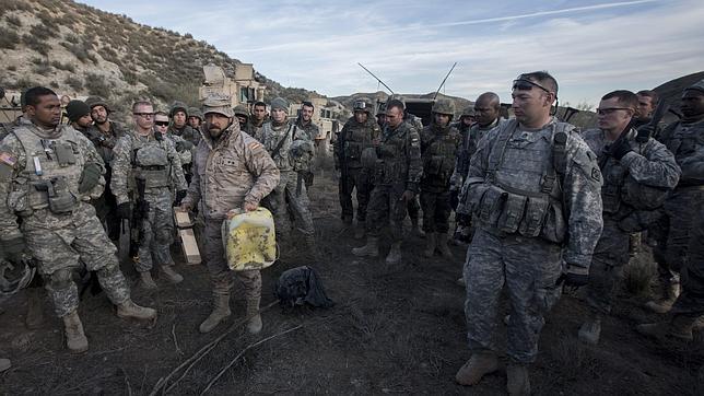 «Hombres tranquilos» contra bombas afganas