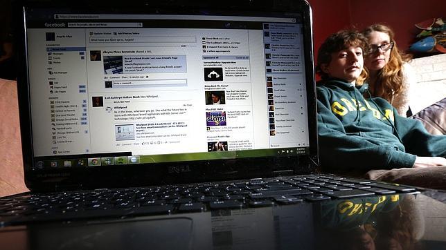 Las redes sociales conquistan a los internautas españoles