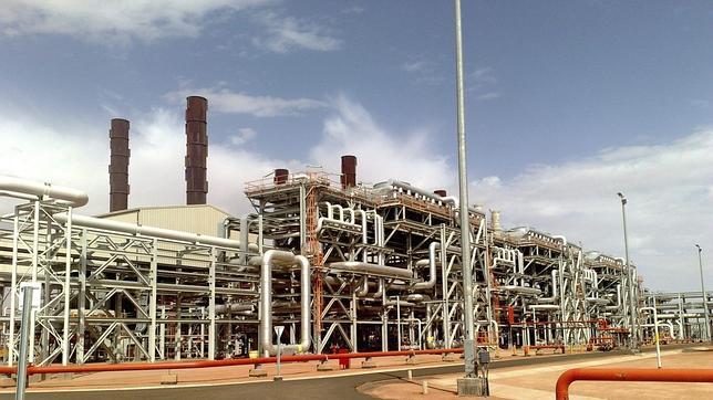 La crisis en Argelia fuerza a Cameron a posponer su discurso de Amsterdam