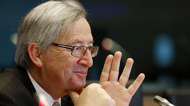 Juncker sentencia que «España no va a solicitar el programa de ayuda»