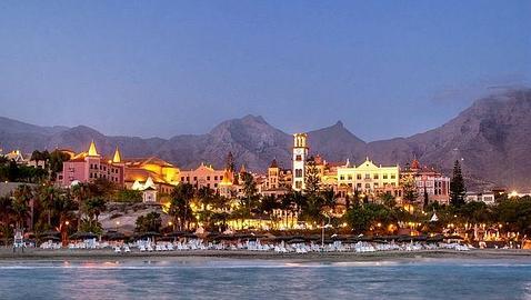 CNN incluye al Bahía del Duque entre los mejores hoteles para «disfrutar de las estrellas»