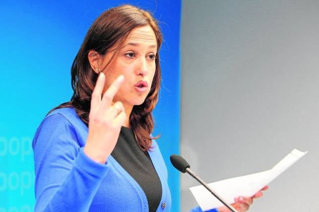 Romero dice que Page pierde el tiempo si no cesa ya a Caballero