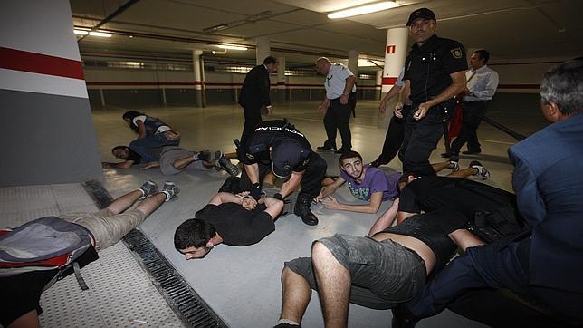 La UJI apercibe a los nueve estudiantes que boicotearon un acto de Fabra