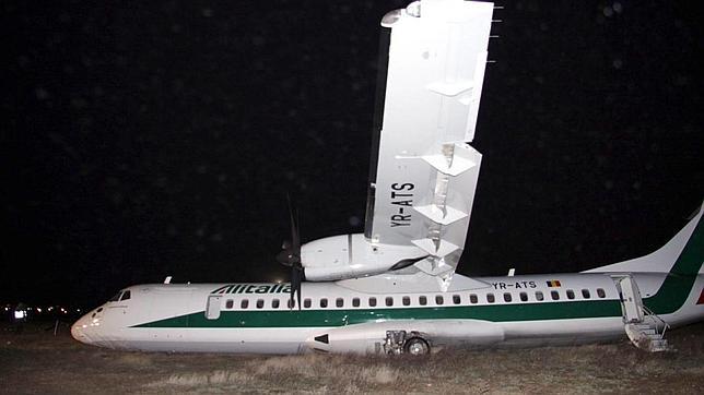 Un accidente de un avión cuando aterrizaba en Roma deja al menos 16 heridos