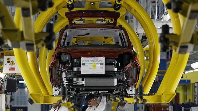 Fiat se fusionará con Chrysler en 2014