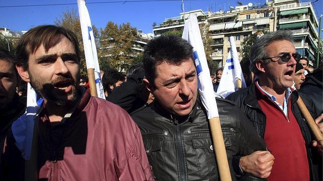 El Gobierno griego obliga a los armadores a interrumpir la huelga por problemas de abastecimiento en las islas