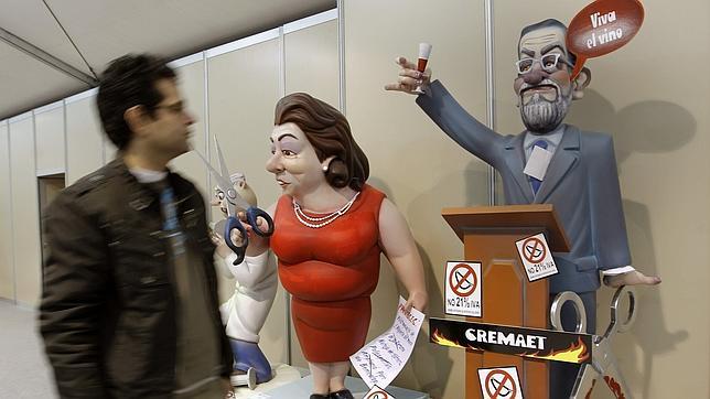 La subida del IVA marca los ninots de las Fallas de 2013