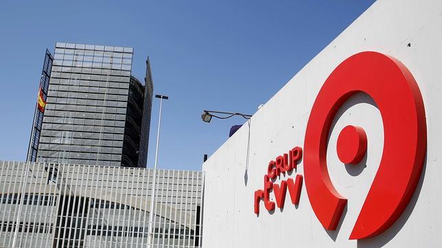 La dirección de RTVV comunica por correo electrónico el despido a 843 trabajadores