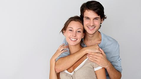 Los solteros españoles desean enamorarse en mayor grado que las solteras