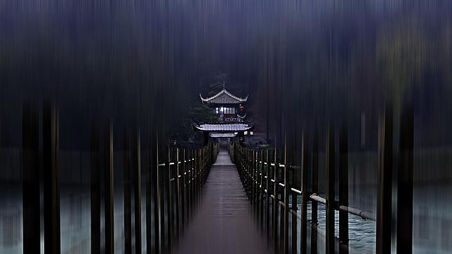 Un paseo por los bosques de luz de José Manuel Ballester