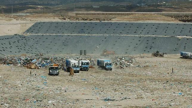 ¿Devolver un envase usado y recuperar dinero? En Canarias, de quimera a realidad cocida a fuego lento