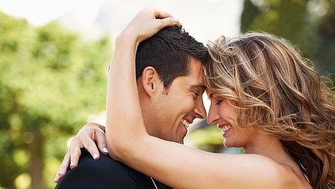 El 92% de los españoles creen que el amor se expresa con detalles no materiales