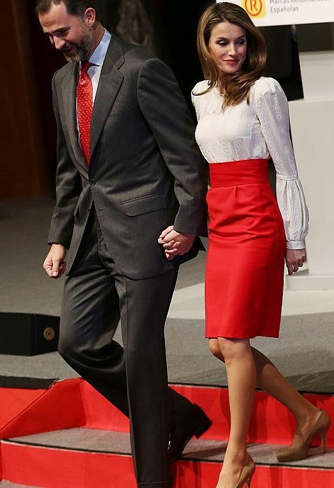 El «look» rojo España de Doña Letizia