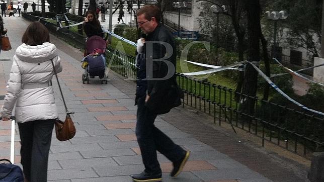 Libertad con cargos para el joyero de Ayala que disparó a los atracadores