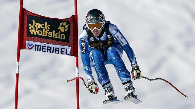 Carolina Ruiz gana el descenso de Meribel