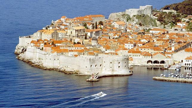 Imagen de la amurallada ciudad de Dubrovnik, en Croacia