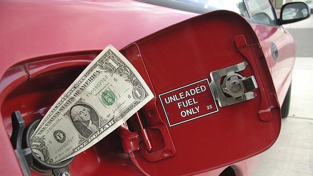 Cómo ahorrar gasolina con la ayuda de internet