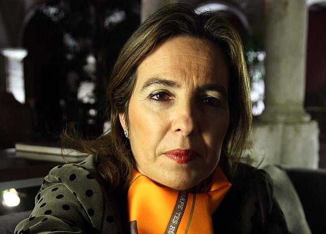 Reyes Calderón, Premio Abogados de Novela con «El jurado número 10»