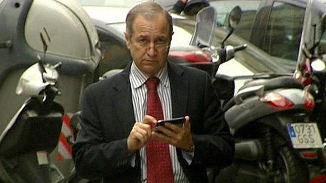 El fiscal superior catalán comparece ante Torres-Dulce por apoyar la consulta