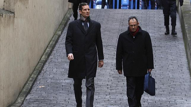 Urdangarín pagó 6.000 euros al informático que trabajó para el CNI