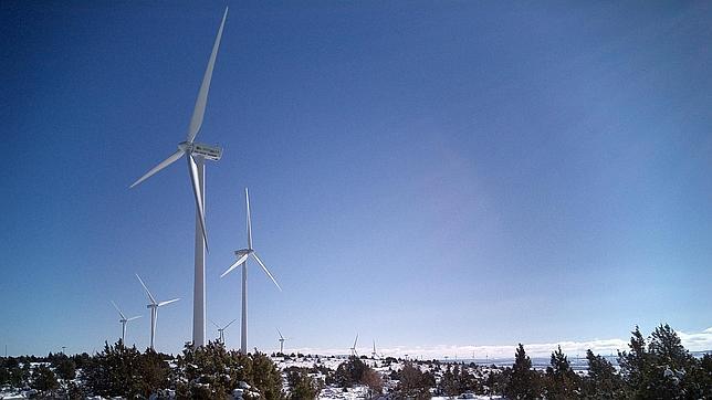 Las cuatro grandes eléctricas ganaron 6.446 millones en 2012, un 3% menos