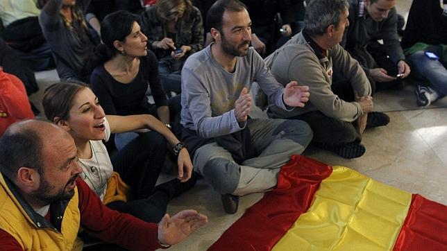 IAG acepta los 3.140 despidos propuestos por el mediador para resolver el conflicto de Iberia